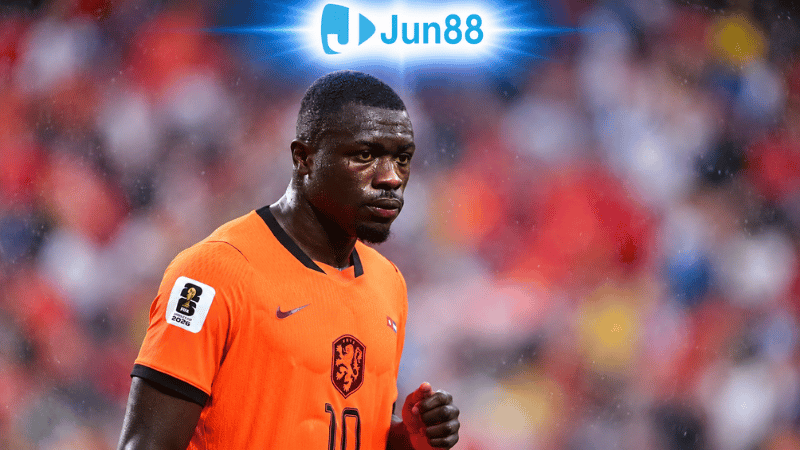 Brian Brobbey lọt vào tầm ngắm của MU