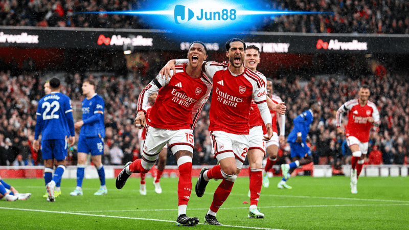 Arsenal đã hạ Everton 2-0 tại Emirates
