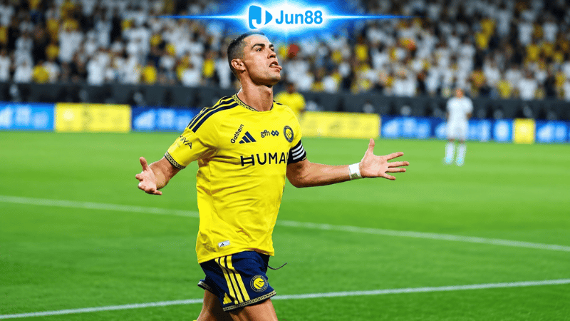 Ronaldo đang tiến dần đến cột mốc 1,000 bàn